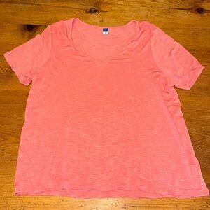 Old Navy T-shirt